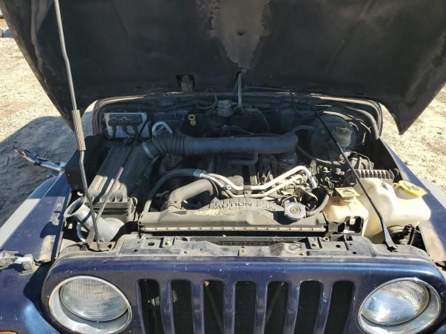 2004 Jeep Wrangler / TJ Sport