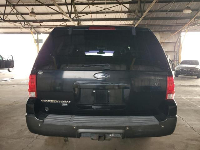 2004 Ford Expedition XLT