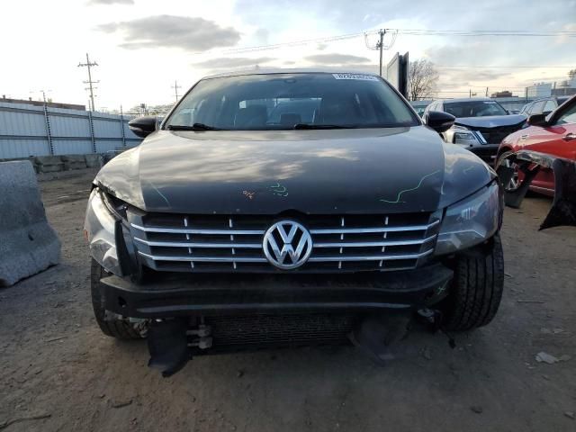 2012 Volkswagen Passat SEL