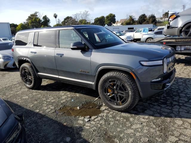 2023 Rivian R1S Adventure