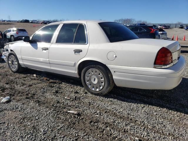 2004 Ford Crown Victoria