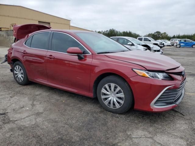 2022 Toyota Camry LE