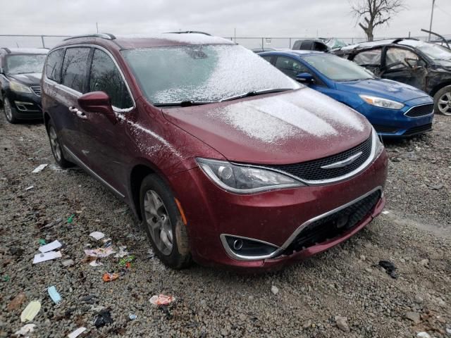 2017 Chrysler Pacifica Touring L Plus