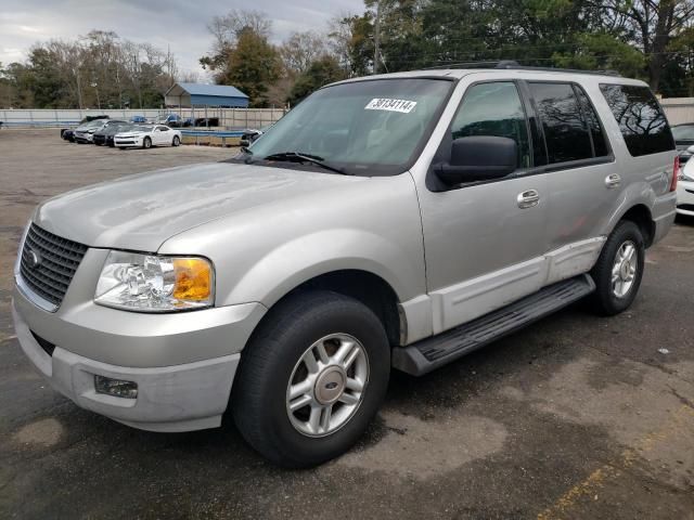 2003 Ford Expedition XLT