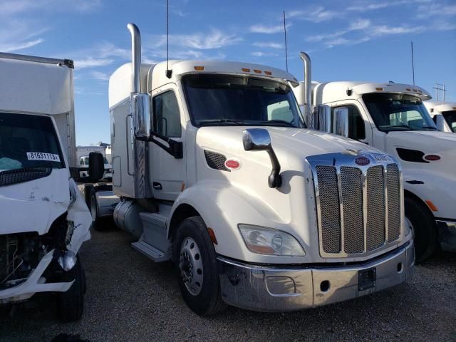 2016 Peterbilt 579