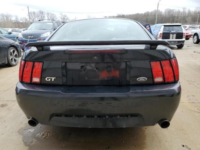 2004 Ford Mustang GT