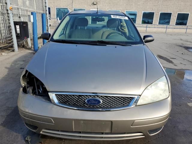 2005 Ford Focus ZX4