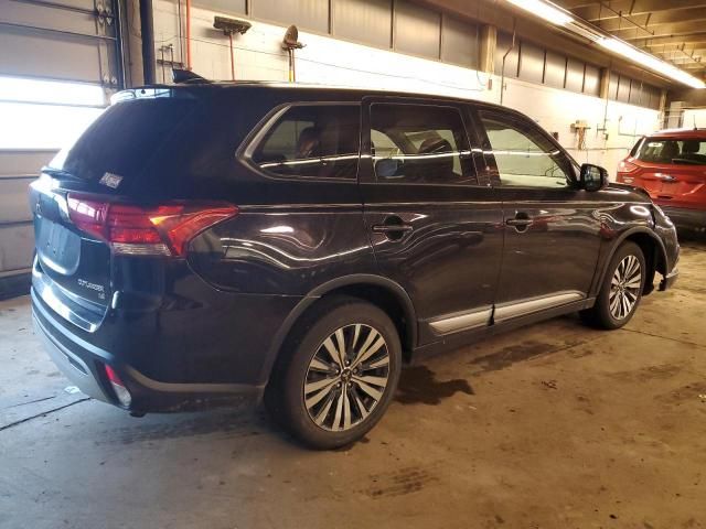 2019 Mitsubishi Outlander SE