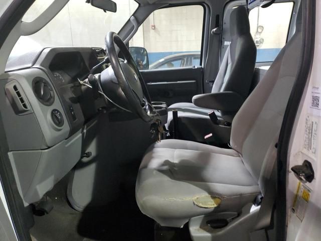 2010 Ford Econoline E350 Super Duty Van