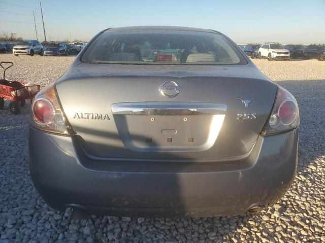 2010 Nissan Altima Base