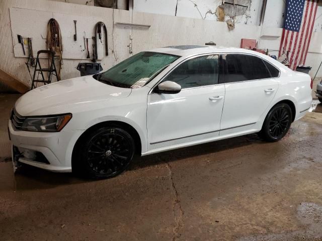 2016 Volkswagen Passat SE