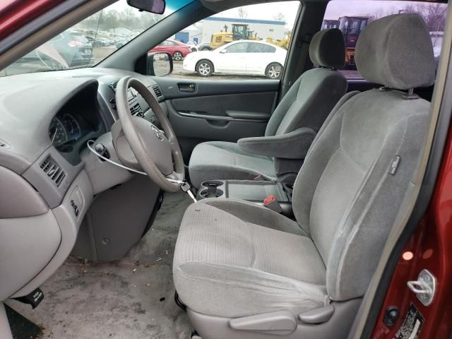 2008 Toyota Sienna CE