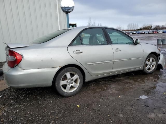 2004 Toyota Camry SE