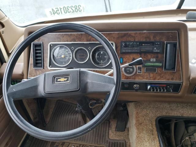 1987 Fleetwood 1987 Chevrolet P30