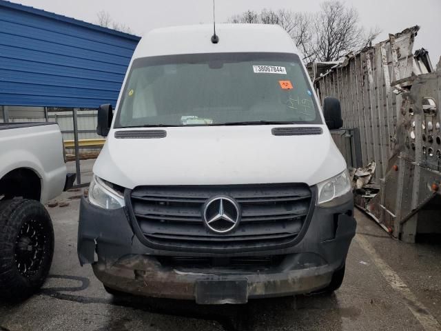 2021 Mercedes-Benz Sprinter 2500