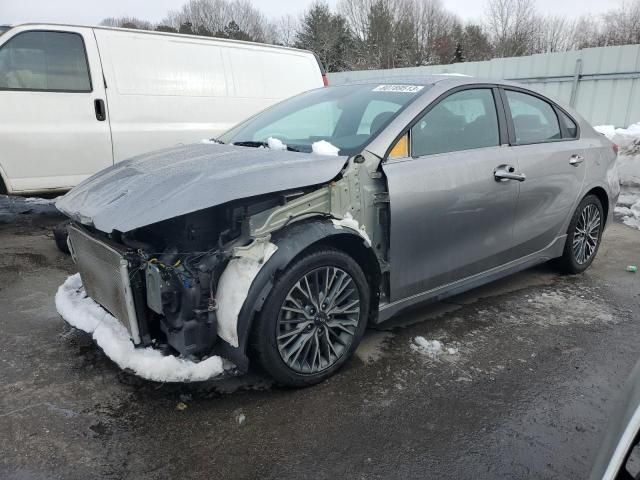 2023 KIA Forte GT Line