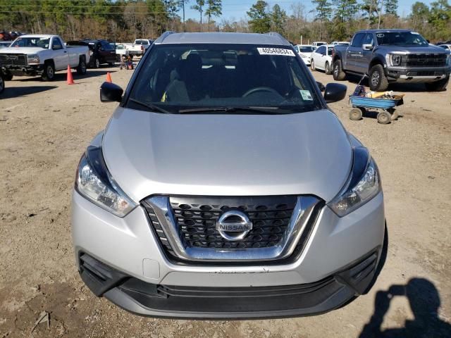 2019 Nissan Kicks S