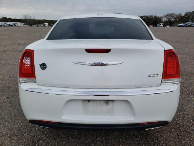 2018 Chrysler 300 Touring