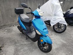 Motos salvage para piezas a la venta en subasta: 2020 Jblc Scooter