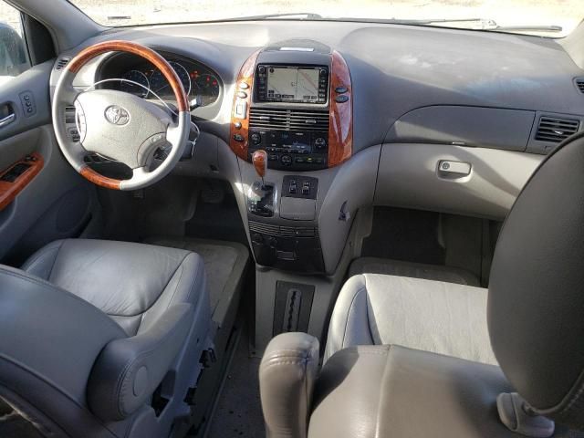 2006 Toyota Sienna XLE