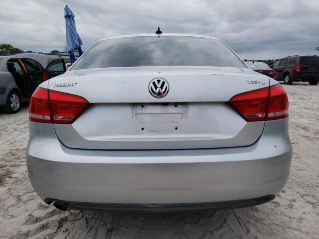 2014 Volkswagen Passat SE