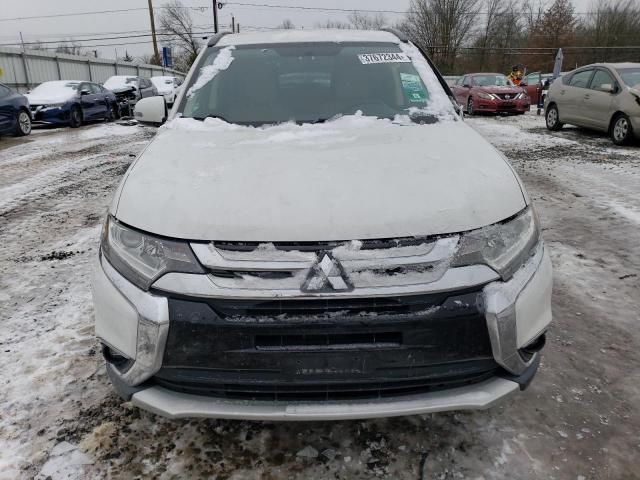 2016 Mitsubishi Outlander SE