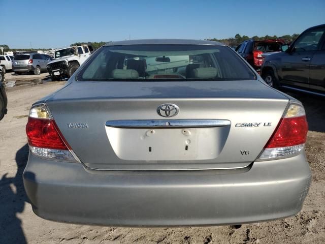 2005 Toyota Camry LE