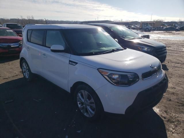 2015 KIA Soul +