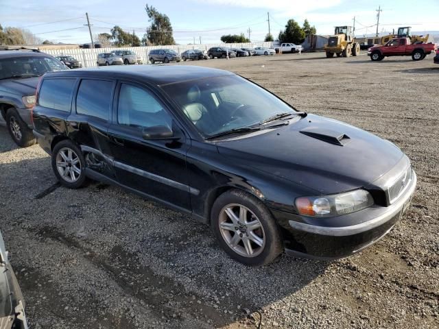 2004 Volvo V70 FWD