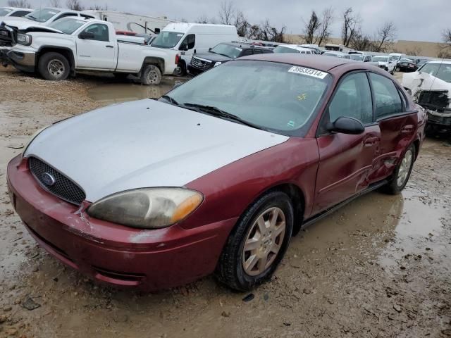 2005 Ford Taurus SE