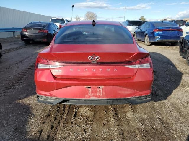 2022 Hyundai Elantra SEL