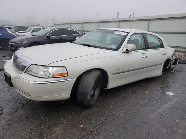 2004 Lincoln Town Car Ultimate