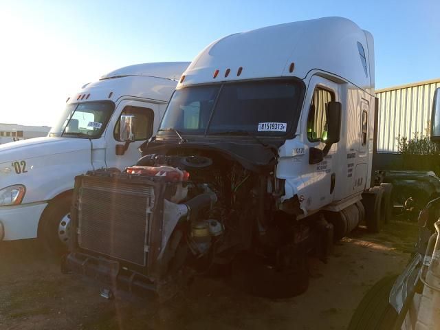 2018 Freightliner Cascadia 125