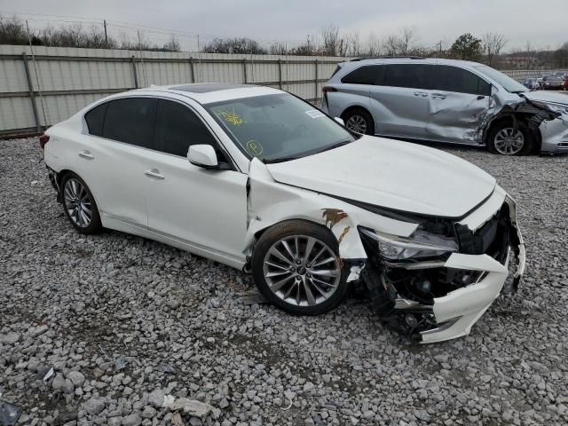 2018 Infiniti Q50 Luxe