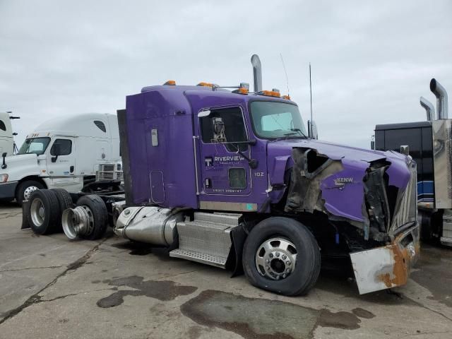 2014 Kenworth Construction T800