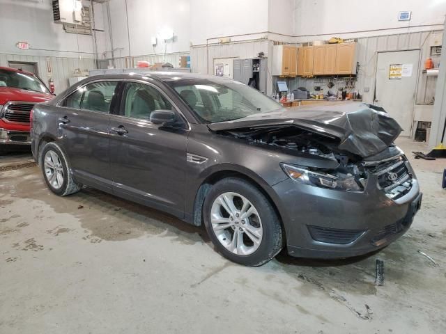 2016 Ford Taurus SE