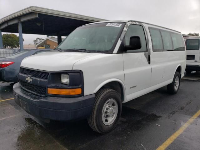 2004 Chevrolet Express G2500