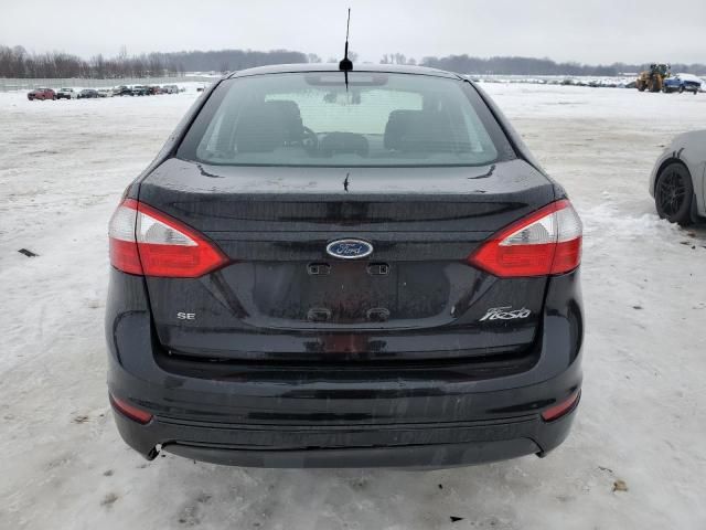 2015 Ford Fiesta SE