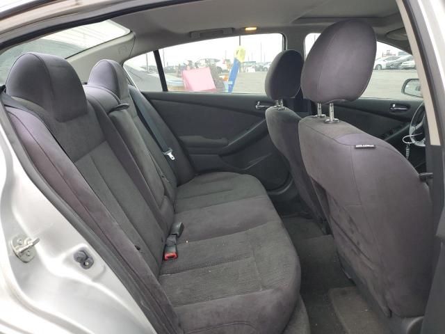 2012 Nissan Altima Base