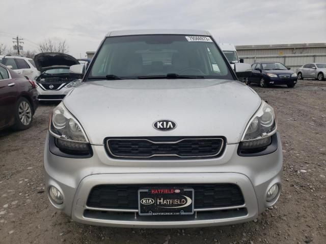 2013 KIA Soul +