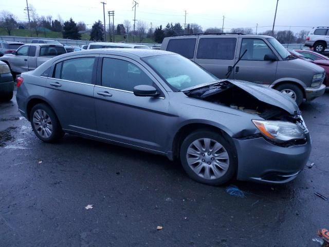 2013 Chrysler 200 LX