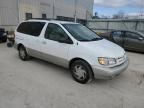 2000 Toyota Sienna LE