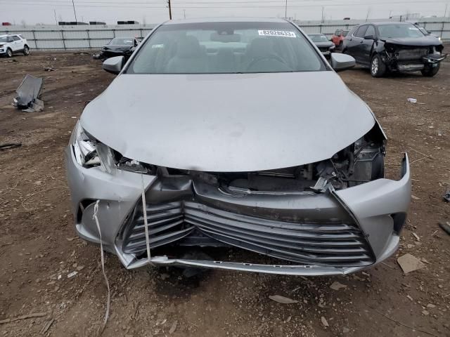 2017 Toyota Camry Hybrid