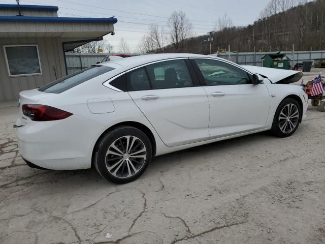 2018 Buick Regal Essence