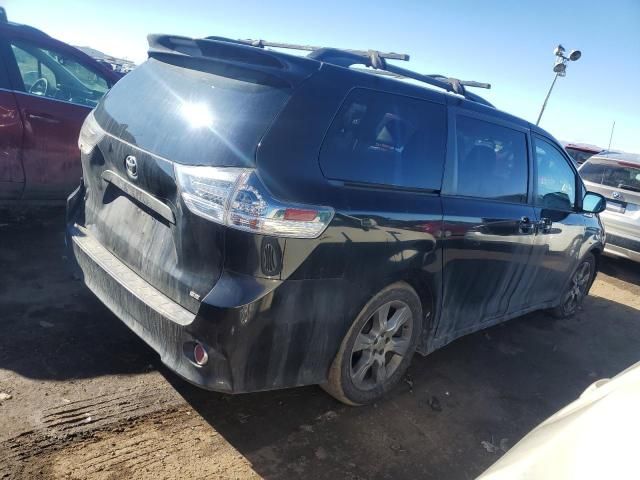 2012 Toyota Sienna Sport