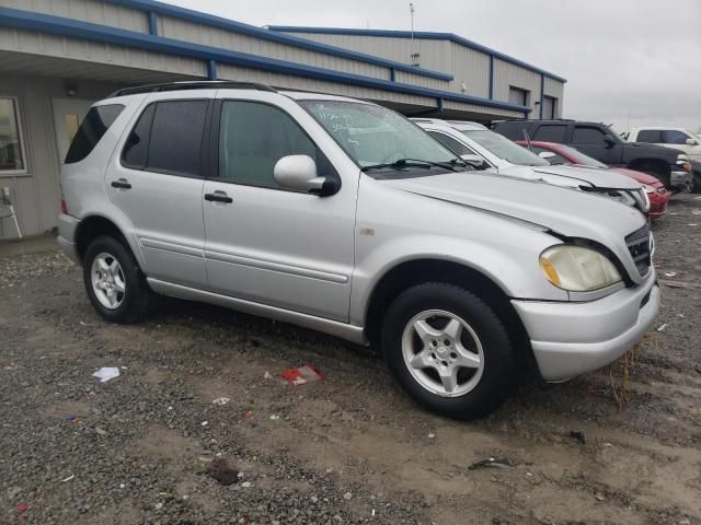 2001 Mercedes-Benz ML 320