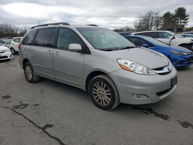 2008 Toyota Sienna XLE