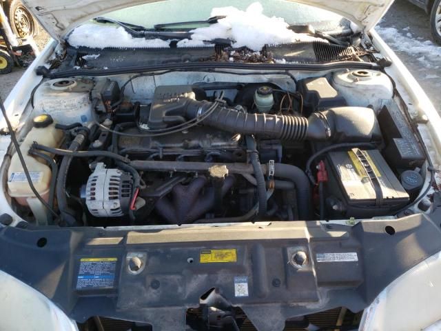 2001 Chevrolet Cavalier Base