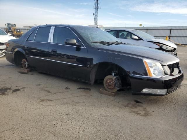 2011 Cadillac DTS Luxury Collection