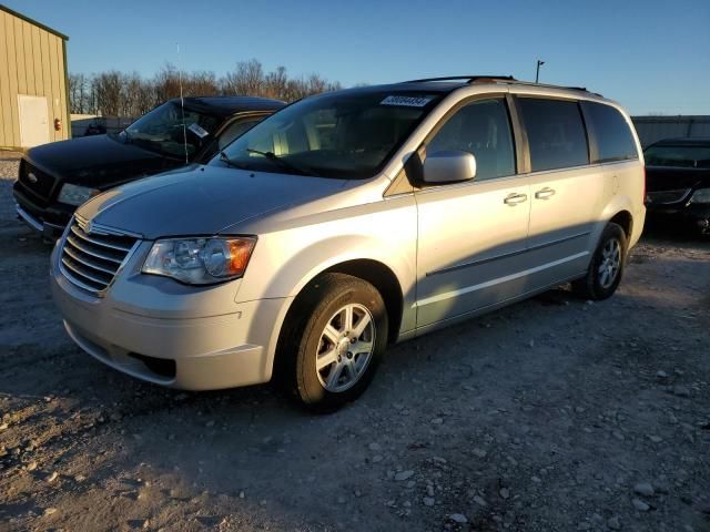 2010 Chrysler Town & Country Touring